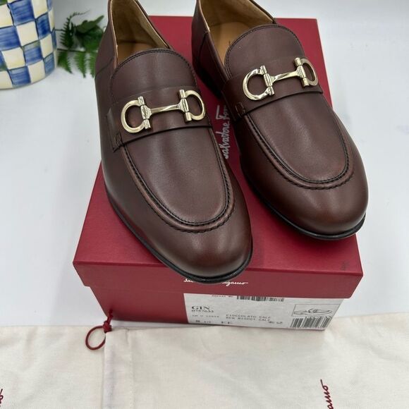 Men’s Salvatore, Ferragamo Gancini calf leather loafers size 8.5 EE made Italy - Picture 3 of 11
